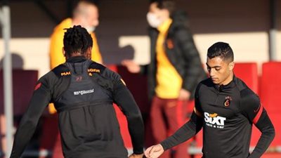 بالصور.. مصطفى محمد يختتم تدريباته مع جالطة سراي لمواجهة فنربخشه