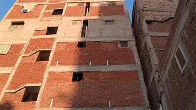 العقار المائل.. ما لا تعرفه عن الكارثة التي  تهدد الإسكندرية
