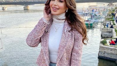 شاهد.. رقصة  فاضحة  بين حسن شاكوش و جوهرة