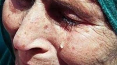 يمارسه كثير من الأبناء الأن..  ما هو عقوق الوالدين وأسبابه؟