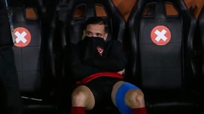 طبيب الأهلي يكشف تفاصيل إصابة معلول