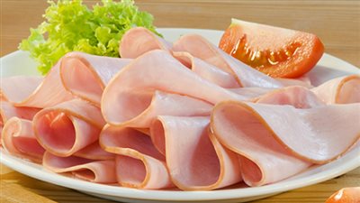 بأسهل الخطوات.. كيفية إعداد اللانشون بالمنزل