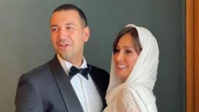 والدته غير محجبة ونجله ”روش”.. ظهور نادر لعائلة معز مسعود