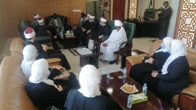 وزير الأوقاف السوداني: أهل السودان لا يسمحون لأحد باعتلاء منابرهم إلا علماء مصر