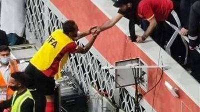 خاص .. عزل كهربا والشحات و عقوبات مالية كبيرة فى انتظارهما من الأهلى