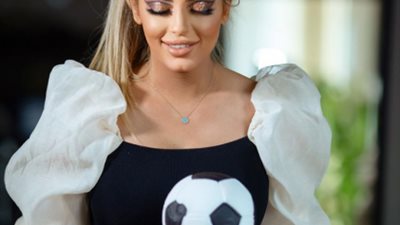 ”المرارة اتفقعت”.. مي حلمي تجري عملية جراحية خطيرة