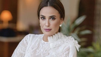 هند صبري تثير جدلًا واسعًا بعدما رفعت شعار ”عايزة أطلق”.. إليك التفاصيل