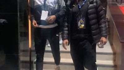 بالصور.. حافلة الزمالك تصل استاد القاهرة