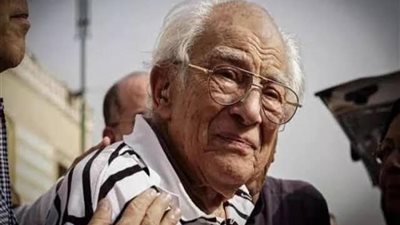 رشوان توفيق : فضلت 60 سنة مُخلص لزوجتي وسأعيش علي ذكراها حتي وفاتي