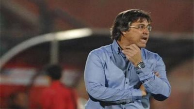 أشرف قاسم : طائرة خاصة لنقل الزمالك للسنغال