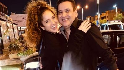 رنا رئيس تنعي والدها بكلمات حزينة: مع السلامة يا حبيبي