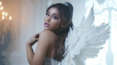 لهذا السبب.. أريانا جراندي حطمت الأرقام القياسية