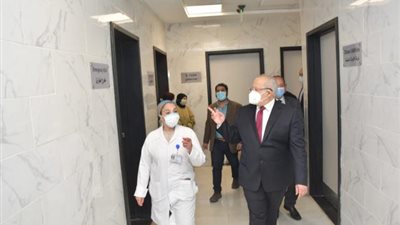 بالفيديو .. تعرف على ماتم إنجازه من تطوير بالمعهد القومي الأورام وطوارىء القصر العيني قبل افتتاح الرئيس لهما