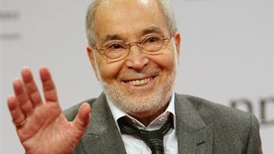 حسن يوسف :الشللية تحكم الوسط الفني.. وهذه حقيقة عودة شمس البارودي للتمثيل