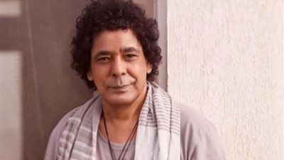 محمد منير :ليلى علوي حلوة.. وجاهز للزواج من أي مطلقة