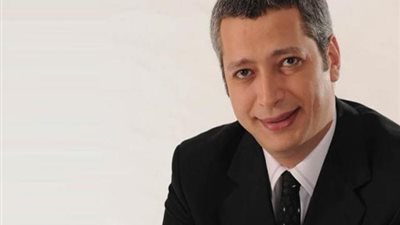 وقف برنامج الإعلامى تامر أمين واستدعائه للتحقيق