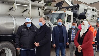 محافظ القاهرة يقوم بجولة تفقدية بعدد من أحياء وشوارع العاصمة