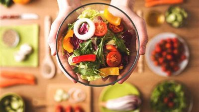 هذه الأطعمة تعزز هرمون السعادة عن الانسان.. تعرف عليها