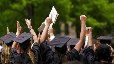 «الأعلى للجامعات» يوافق على إعفاء طلاب الدراسات العليا بهذه الكليات من شرط التفرغ