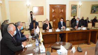 وزير التموين .. إنشاء منطقة لوجستية صناعية وتجارية وزراعية بالوادي الجديد