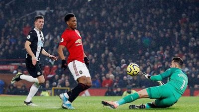 ننشر موعد مباراة مانشستر يونايتد ونيوكاسل والقنوات الناقلة