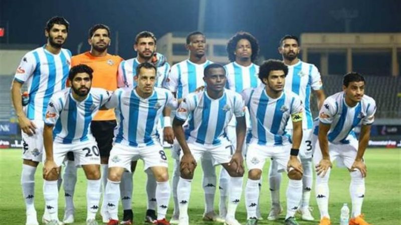بيراميدز يصرف 50