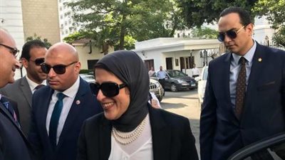 من الأقصر .. وزيرة الصحة تتابع منظومة التأمين الصحى الشامل