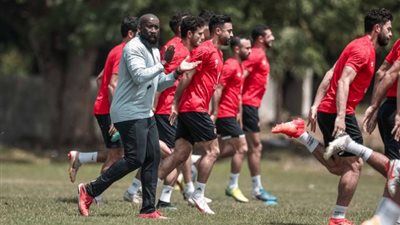 برنامج خاص للاعبي الأهلي للتأقلم مع الطقس قبل مواجهة سيمبا التنزاني