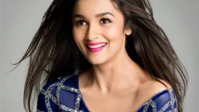 كل ما تريد معرفته عن الشخصية التى تجسدها «علياء بهات» في فيلمها الجديد