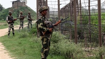 الهند وباكستان يتفقان على وقف إطلاق النار عبر الحدود