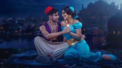 حمدي الميرغني يغازل زوجته بصورة رومانسية: الحب كله