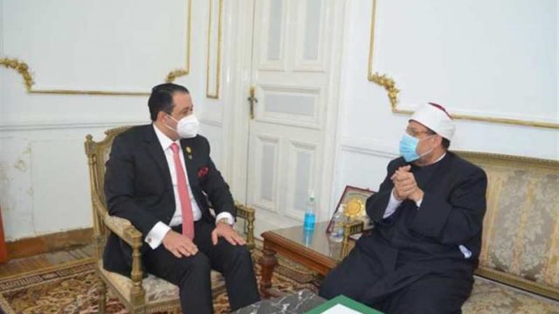 لقاء وزير الاوقاف