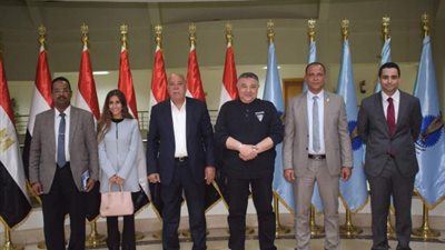 محافظ البحر الأحمر يلتقي أعضاء مجلس النواب لبحث أوجه التعاون