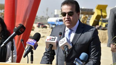 بالأسماء ..إغلاق كيانين وهميين تابعين للتعليم العالي بالقاهرة