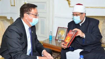 في زيارة رسمية.. لماذا زار سفير كازاخستان بالقاهرة وزير الأوقاف اليوم؟