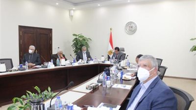 وزير التعليم العالي يترأس اجتماع مجلس إدارة هيئة تمويل العلوم والتكنولوجيا والابتكار