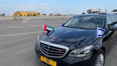 هكذا وصف وزير الخارجية الإسرائيلي لحظة وصول أول سفير إماراتي لبلاده