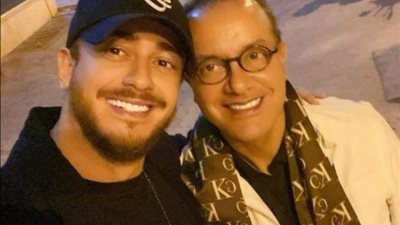 ”أحبك حبًا لا يوصف يا صديق العمر”.. سعد لمجرد يحتفل بعيد ميلاد والده وهذه رسالته له