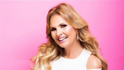 حكاية ضابط الشرطة الذي اقتحم شقة يسرا بالإكراه وحاول قتلها