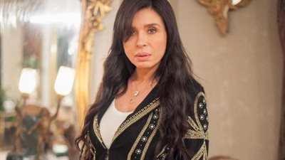 دينا بإطلالة مثيرة في أحدث ظهور لها بعد تعافيها من كورونا