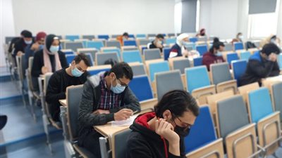 بالصور .. جامعة الجلالة تعقد امتحانات الفصل الدراسي الأول بإجراءات احترازية مشددة