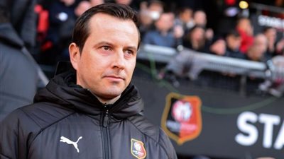 رين الفرنسي يعلن استقالة جوليان ستيفان من تدريب الفريق