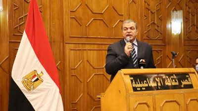 صور.. تسليم 3479 بوليصة تأمين تكافلي للعمالة غير المنتظمة