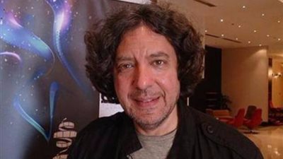 بعد قرار شطبه من نقابة الممثلين.. حكايات الهارب هشام عبدالحميد.. انضم لجماعة الإخوان.. وهذا سر هجرته لتركيا