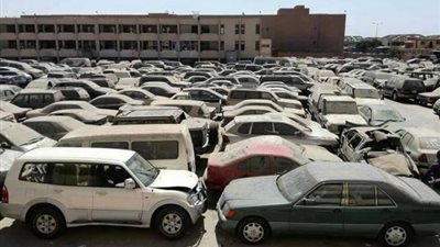 جمارك السويس تفرج عن1267 سيارة خلال الشهر الماضى