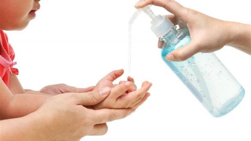 استخدام الأطفال مطهرات