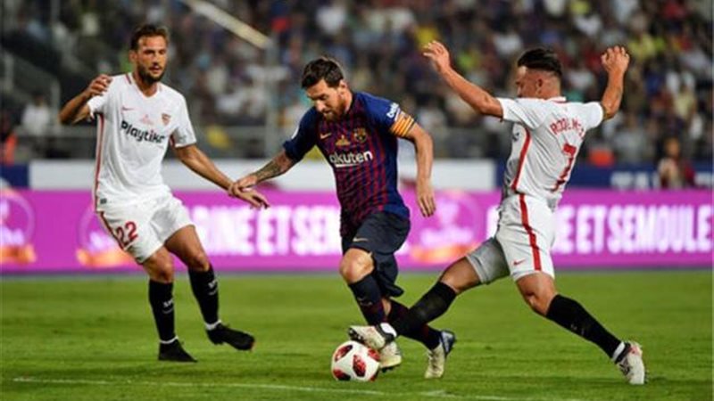 برشلونة وإشبيلية