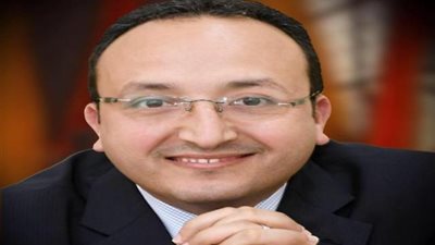 مستشار رئيس الوزراء يكشف تفاصيل إنقاذ طاقم صيد مركب ”نعمة الله” بالكامل