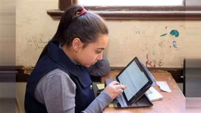 صفحات الغش تتحدى وزارة التعليم وتتداول امتحان الفلسفة للأول الثانوي