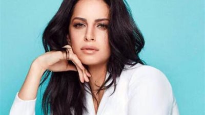 آمال ماهر تعلن وفاة عمتها وتنعيها بكلمات مؤثرة: أمي الثانية